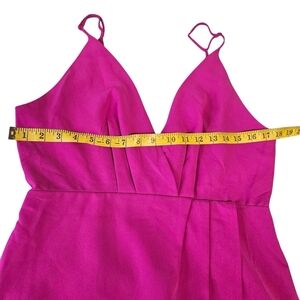 SUGAR +LIP2- Women's M Sleeveless Hot Pink Symetrical Cocktail